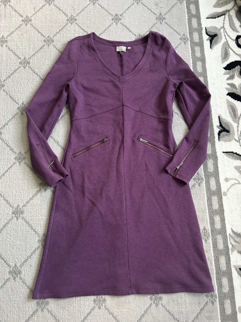 Athleta Plum V-Neck Long Sleeve Dress